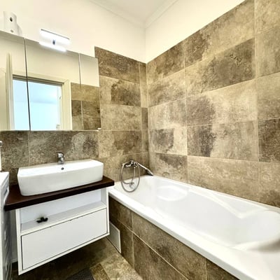 Аренда 2-комнатной квартиры со свежим ремонтом, Chiajna, Sector 6, Бухарест, Румыния